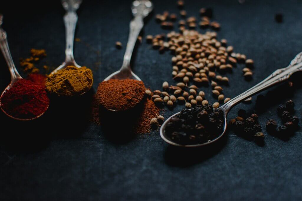 Bulk Black Pepper & Spices – CIF Mersin, Turkey